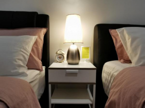 Landmark Lovely Coast View King Suite#500mbpsWifi#Netflix